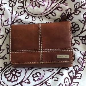 Jones New York wallet
